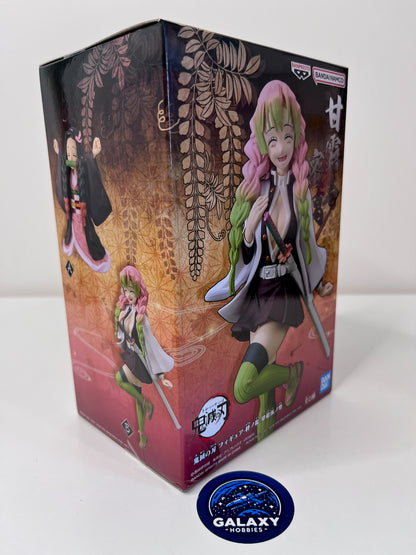 Demon Slayer: Kimetsu No Yaiba Figure Vol.45 (B:Mitsuri Kanroji) - 4983164886733